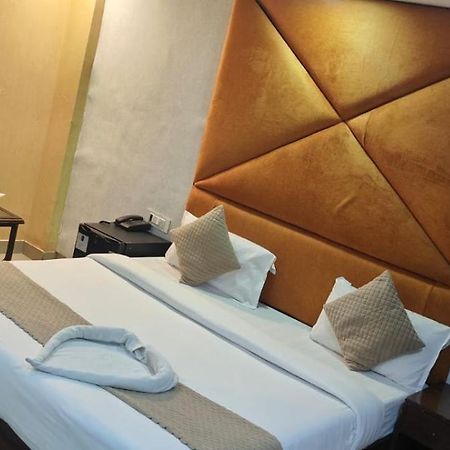 Hotel Grand City New Delhi Luaran gambar